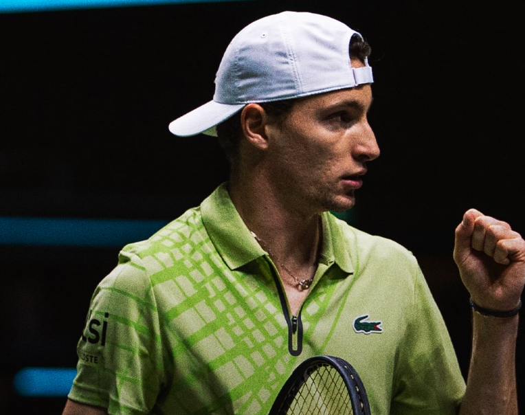 Ugo Humbert celebrates