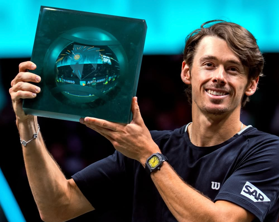 De Miñaur title roterdam