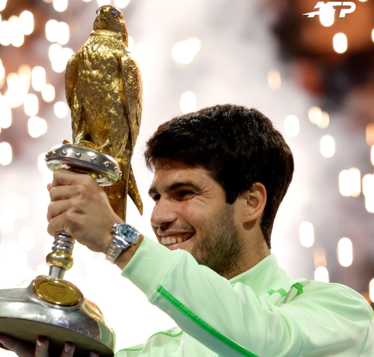 Alcaraz campeón en Doha