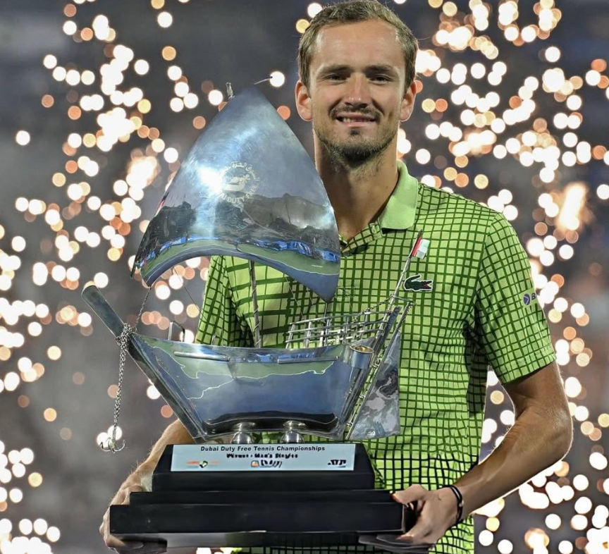 Medvedev campeon Dubai